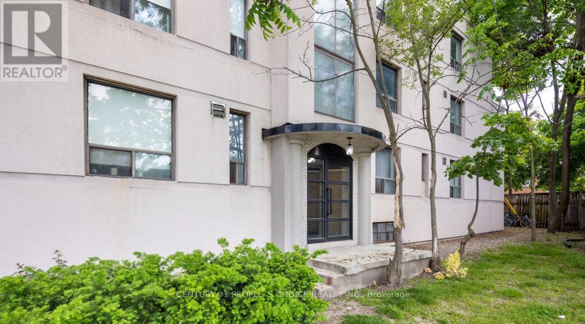 6 - 875 Avenue Road, Toronto, Ontario  M5P 2K5 - Photo 2 - C13243374