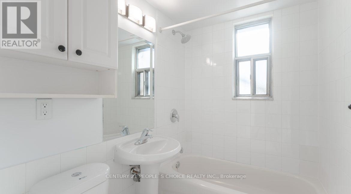 6 - 875 Avenue Road, Toronto, Ontario  M5P 2K5 - Photo 6 - C13243374