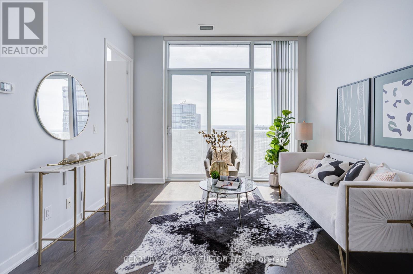 6901 - 100 Harbour Street, Toronto, Ontario  M5J 0B5 - Photo 7 - C13243404