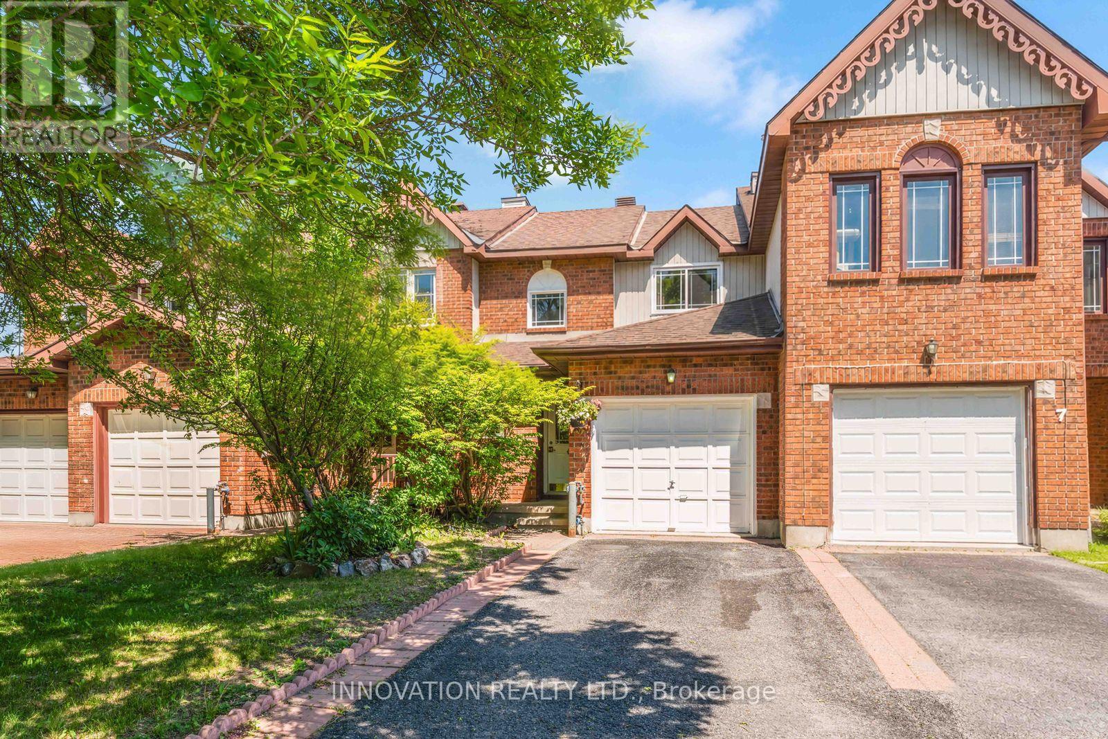 5 Harrington Court, Ottawa, Ontario  K2K 2S7 - Photo 2 - X13241580