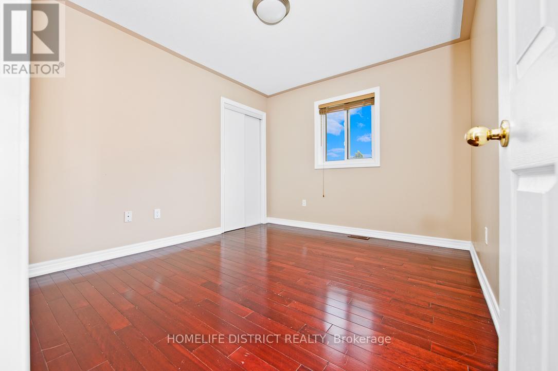 47 Ball Crescent, Whitby, Ontario  L1P 1W5 - Photo 22 - E13243396