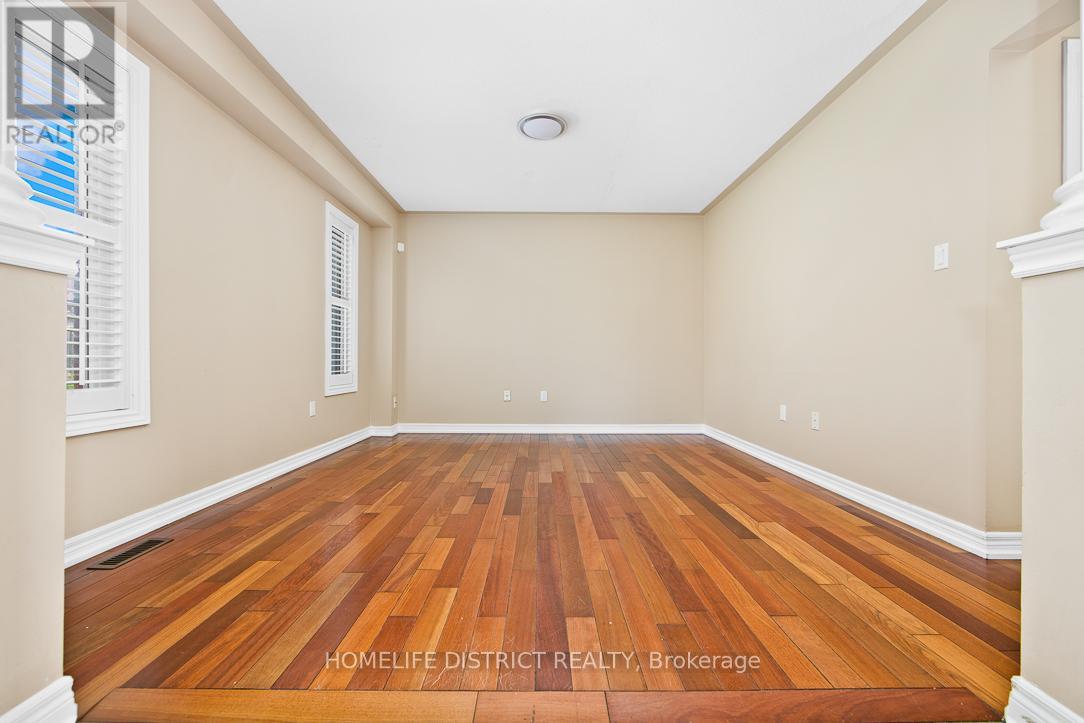 47 Ball Crescent, Whitby, Ontario  L1P 1W5 - Photo 6 - E13243396