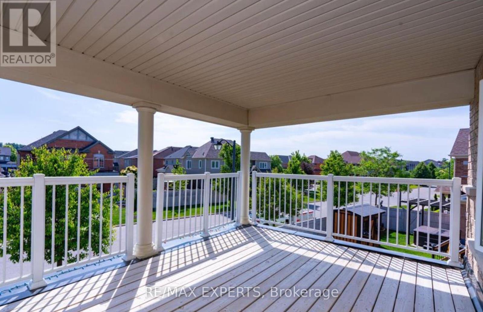 4 Trailside Drive, Bradford West Gwillimbury, Ontario  L3Z 0B5 - Photo 10 - N13243232