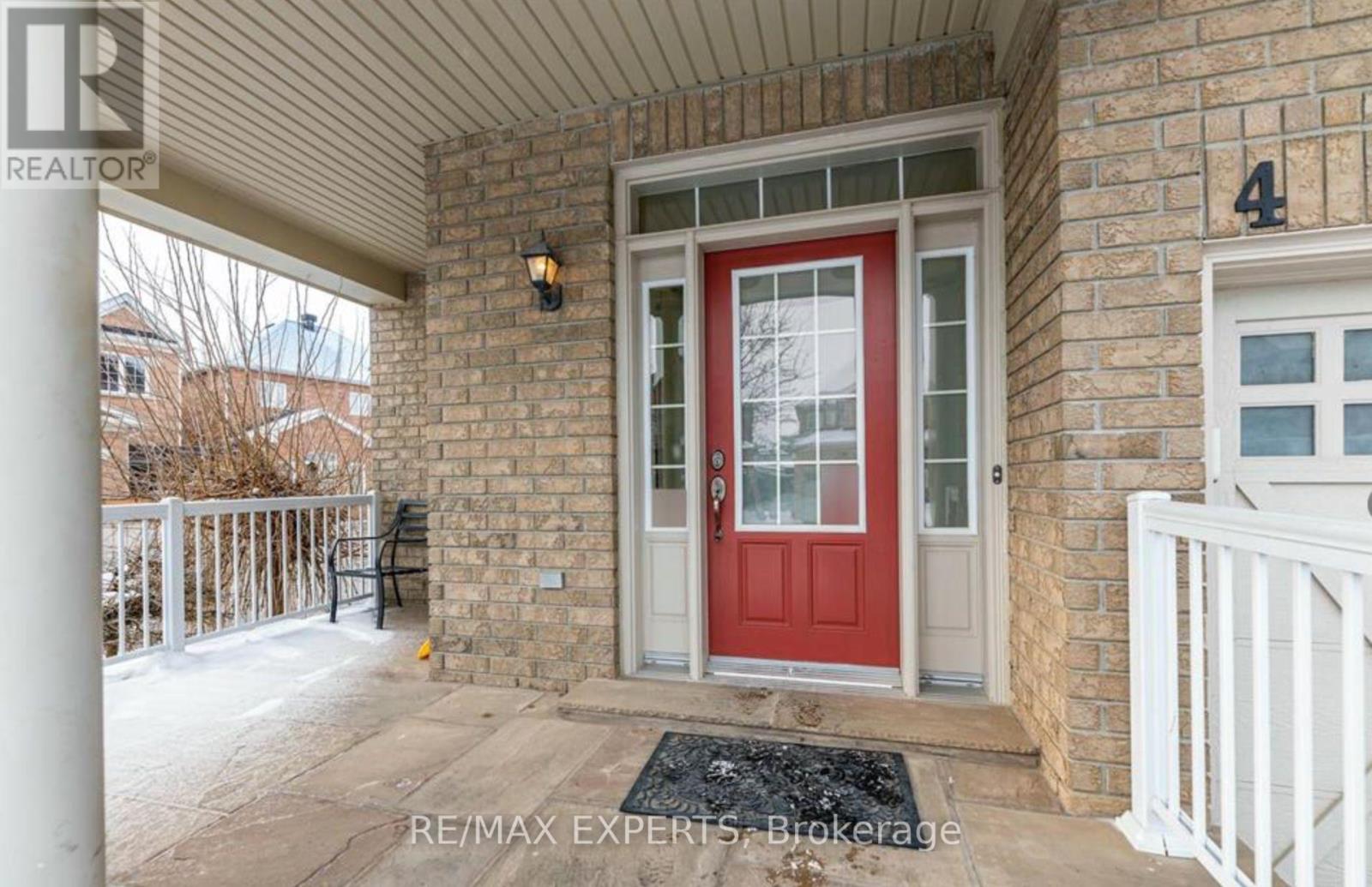 4 Trailside Drive, Bradford West Gwillimbury, Ontario  L3Z 0B5 - Photo 2 - N13243232