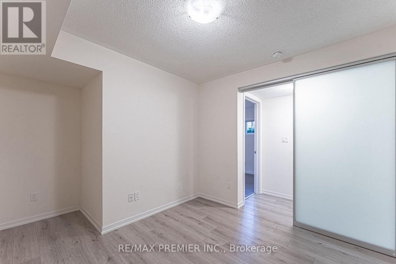 B02 - 26 Bruce Street, Vaughan, Ontario  L4L 1J4 - Photo 9 - N13243294
