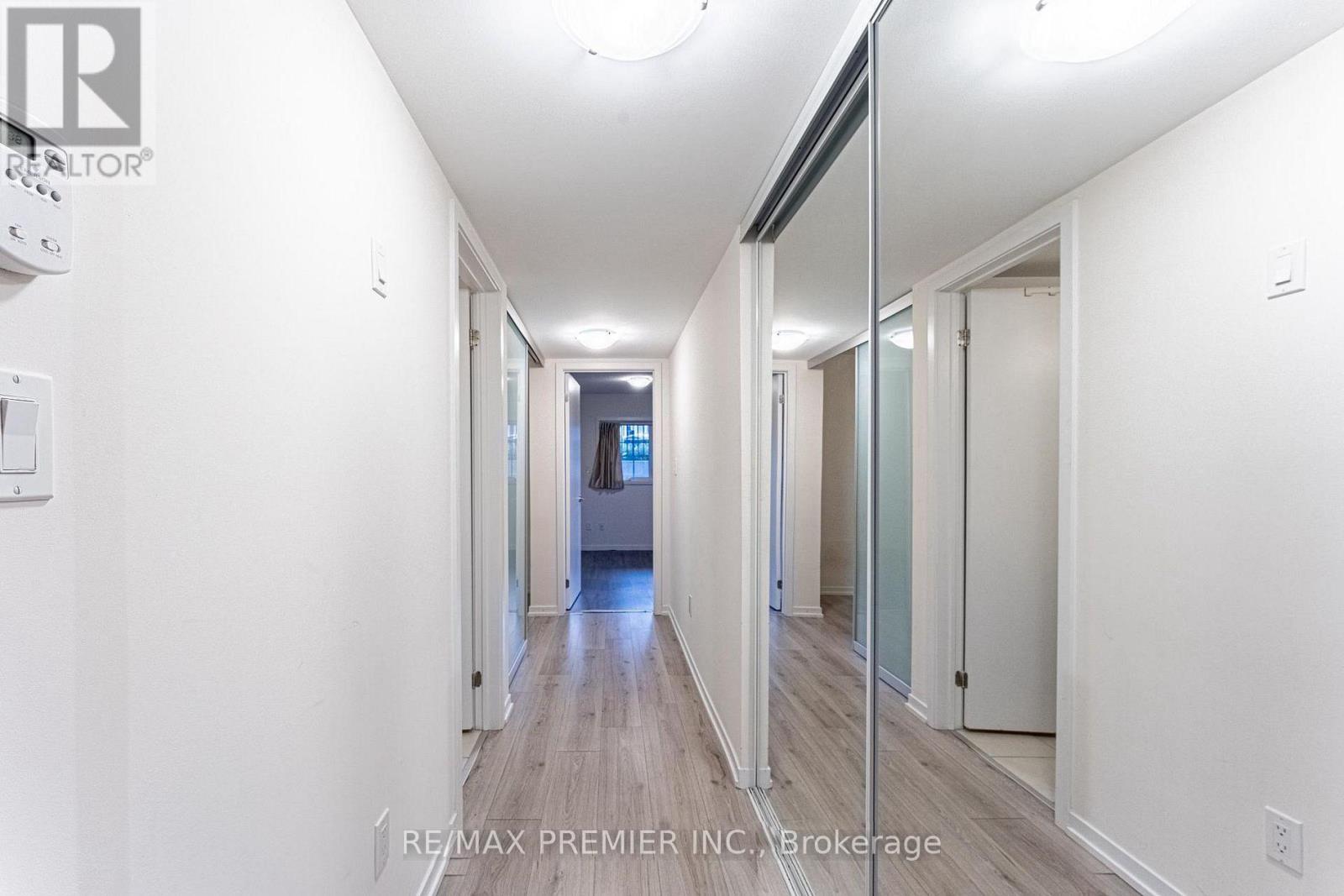 B02 - 26 Bruce Street, Vaughan, Ontario  L4L 1J4 - Photo 7 - N13243318