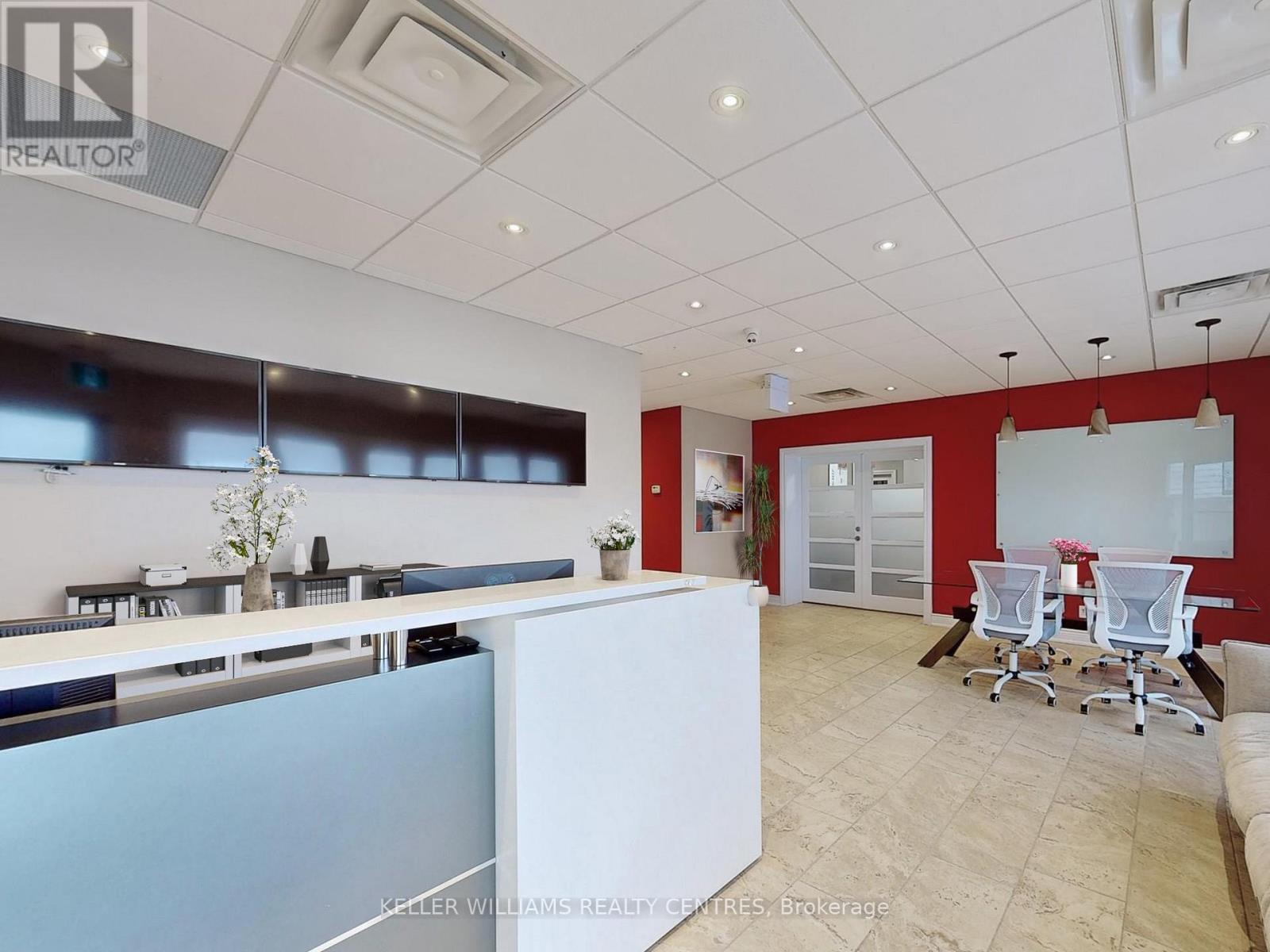 UNIT 4 - 117 WELLINGTON STREET E, Aurora, Ontario