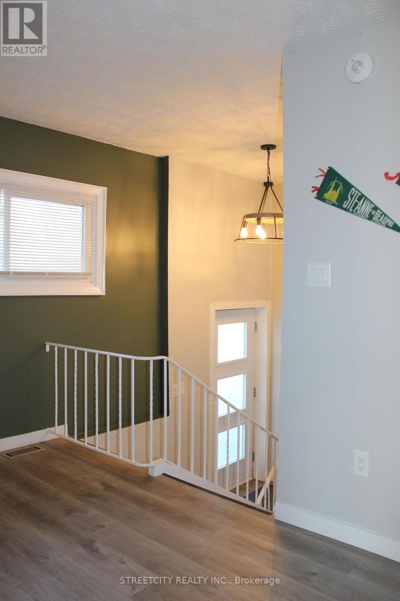 163 Emerson Street, London South, Ontario  N5Z 3L5 - Photo 15 - X13243428