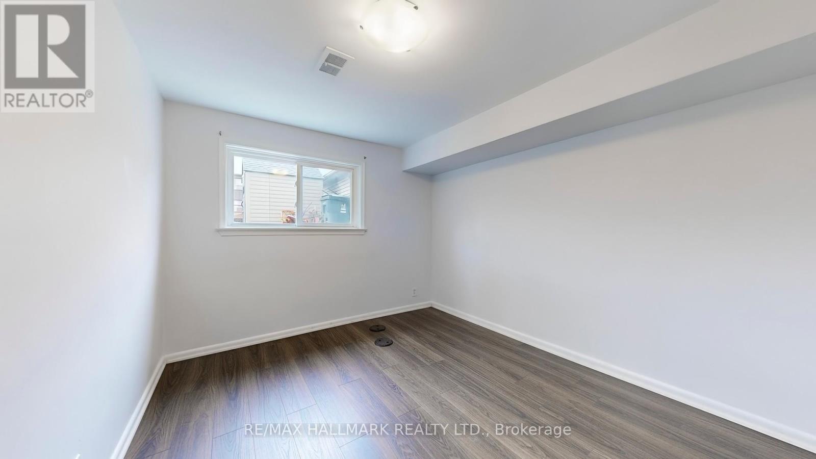 Lower - 3572 Dufferin Street, Toronto, Ontario  M3K 1N1 - Photo 15 - W13243234