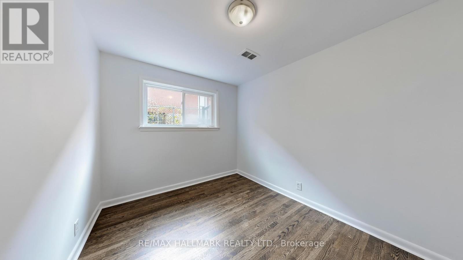 Lower - 3572 Dufferin Street, Toronto, Ontario  M3K 1N1 - Photo 17 - W13243234