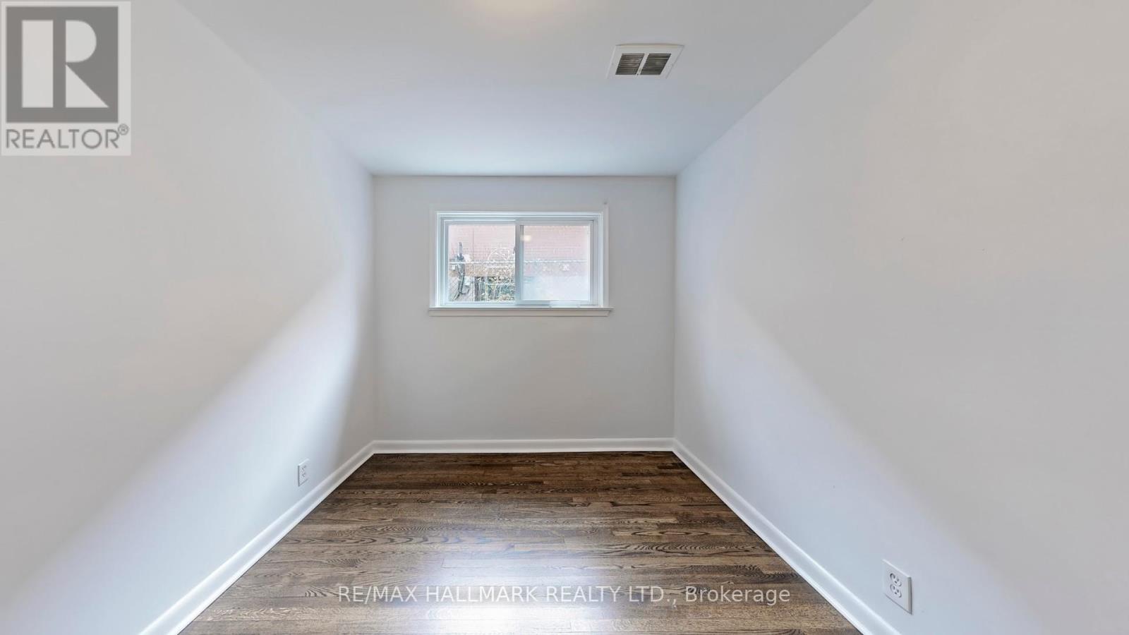 Lower - 3572 Dufferin Street, Toronto, Ontario  M3K 1N1 - Photo 18 - W13243234