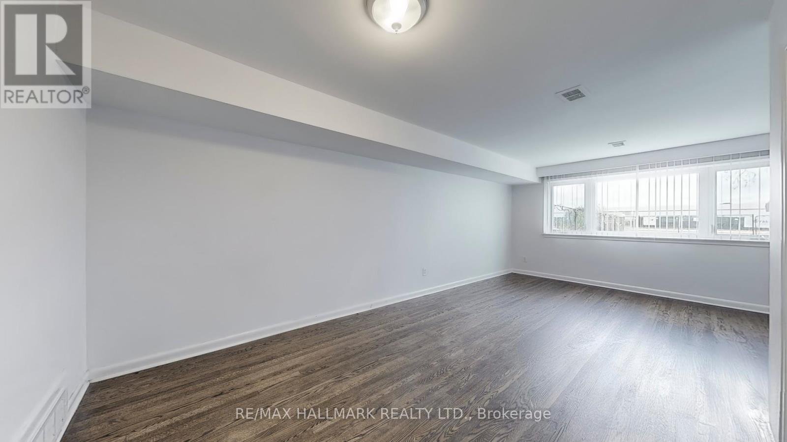 Lower - 3572 Dufferin Street, Toronto, Ontario  M3K 1N1 - Photo 5 - W13243234