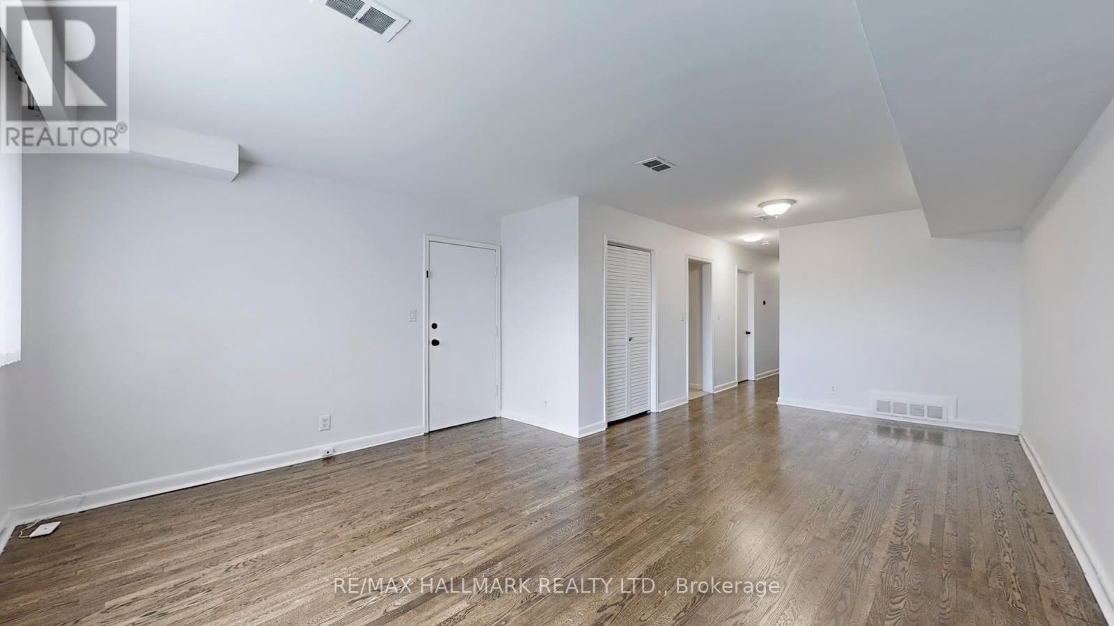 Lower - 3572 Dufferin Street, Toronto, Ontario  M3K 1N1 - Photo 7 - W13243234