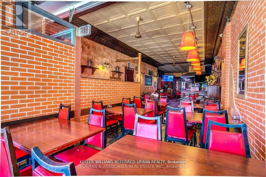 165 Roncesvalles Avenue, Toronto, Ontario  M6R 2L3 - Photo 12 - W13243268