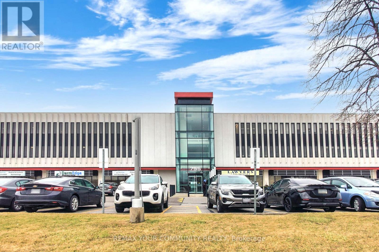 202A - 755 QUEENSWAY ROAD E, Mississauga, Ontario