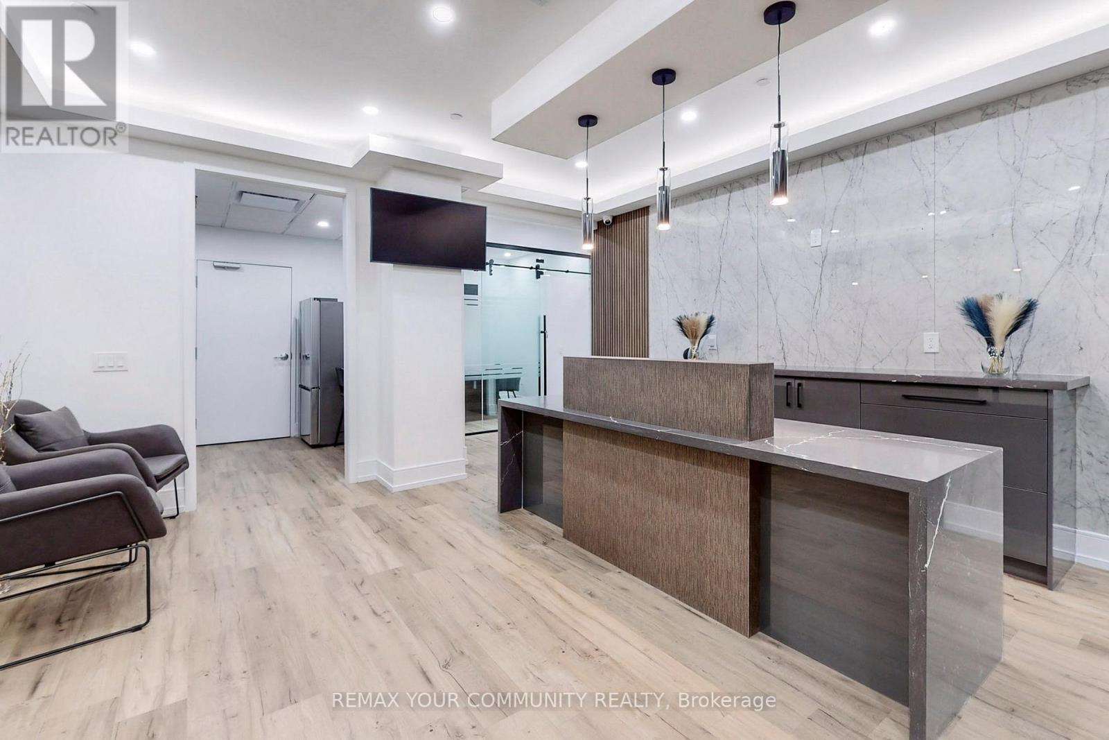 202a - 755 Queensway Road E, Mississauga, Ontario  L4Y 4C5 - Photo 18 - W13243304