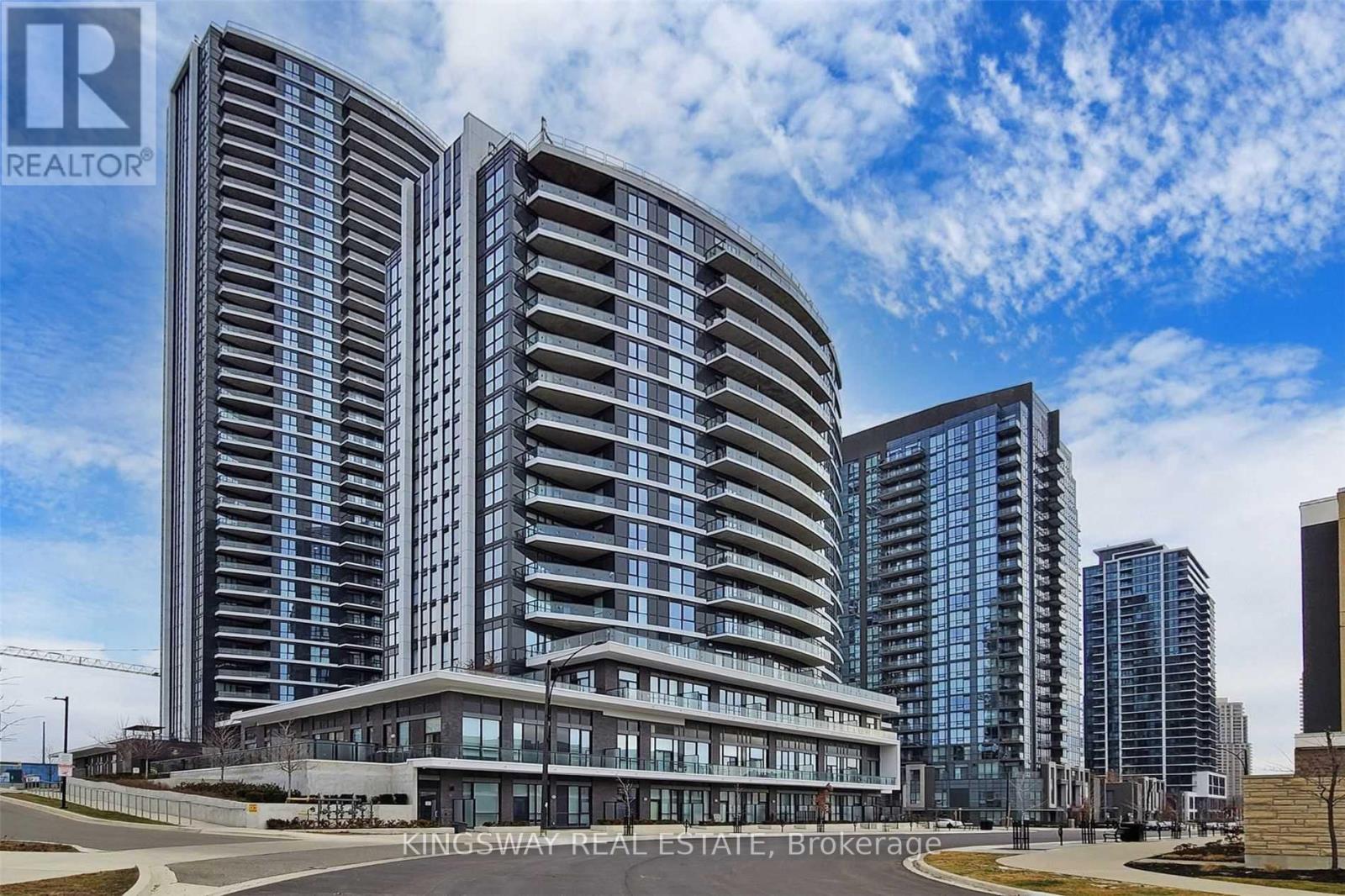 907 - 65 WATERGARDEN DRIVE, Mississauga, Ontario