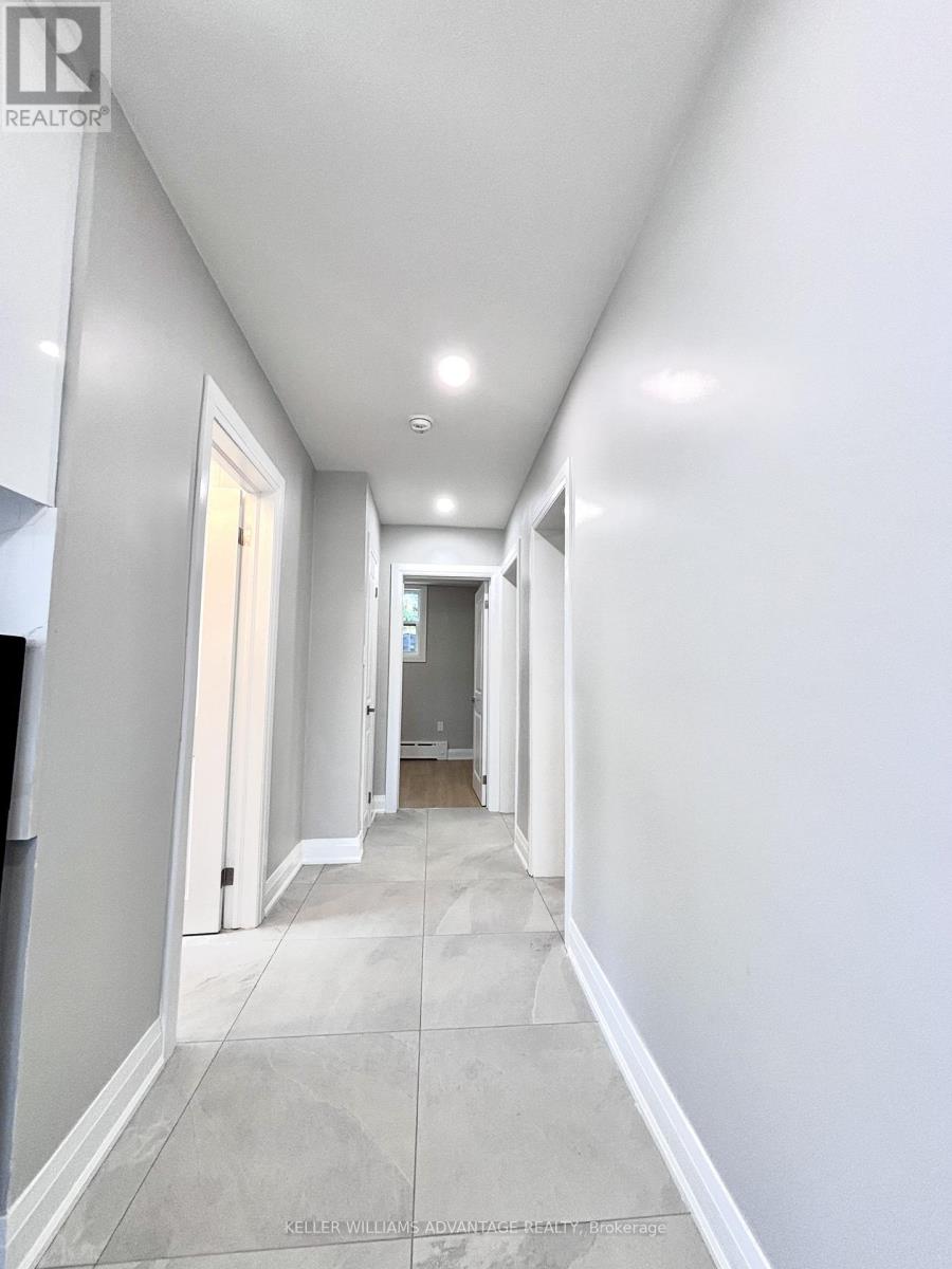 100 Portland Street, Toronto, Ontario  M8Y 1A7 - Photo 11 - W13243362