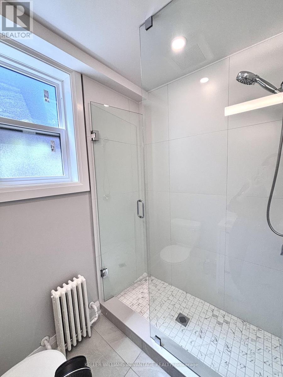 100 Portland Street, Toronto, Ontario  M8Y 1A7 - Photo 13 - W13243362