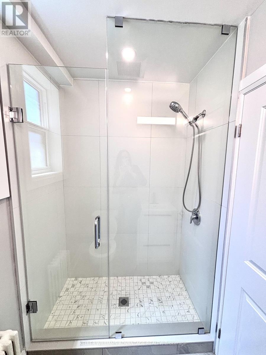 100 Portland Street, Toronto, Ontario  M8Y 1A7 - Photo 14 - W13243362