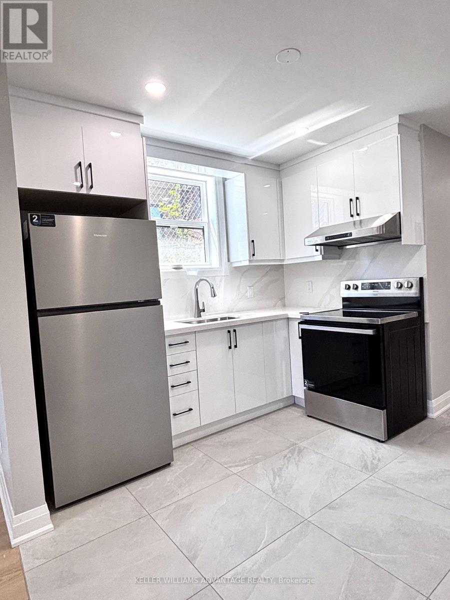 100 Portland Street, Toronto, Ontario  M8Y 1A7 - Photo 7 - W13243362
