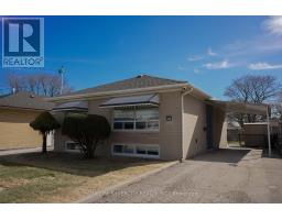 21 BILLCAR ROAD, Toronto, Ontario