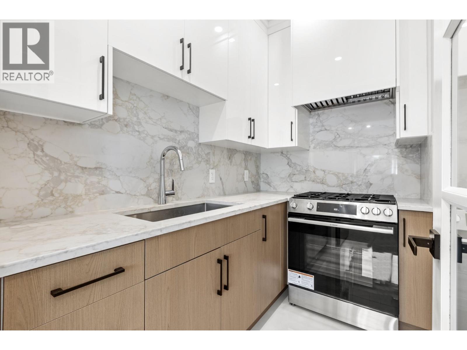 134 E 63rd Avenue, Vancouver, British Columbia  V5X 2J6 - Photo 11 - R3130956