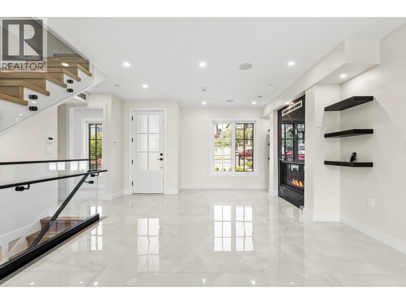 134 E 63rd Avenue, Vancouver, British Columbia  V5X 2J6 - Photo 6 - R3130956