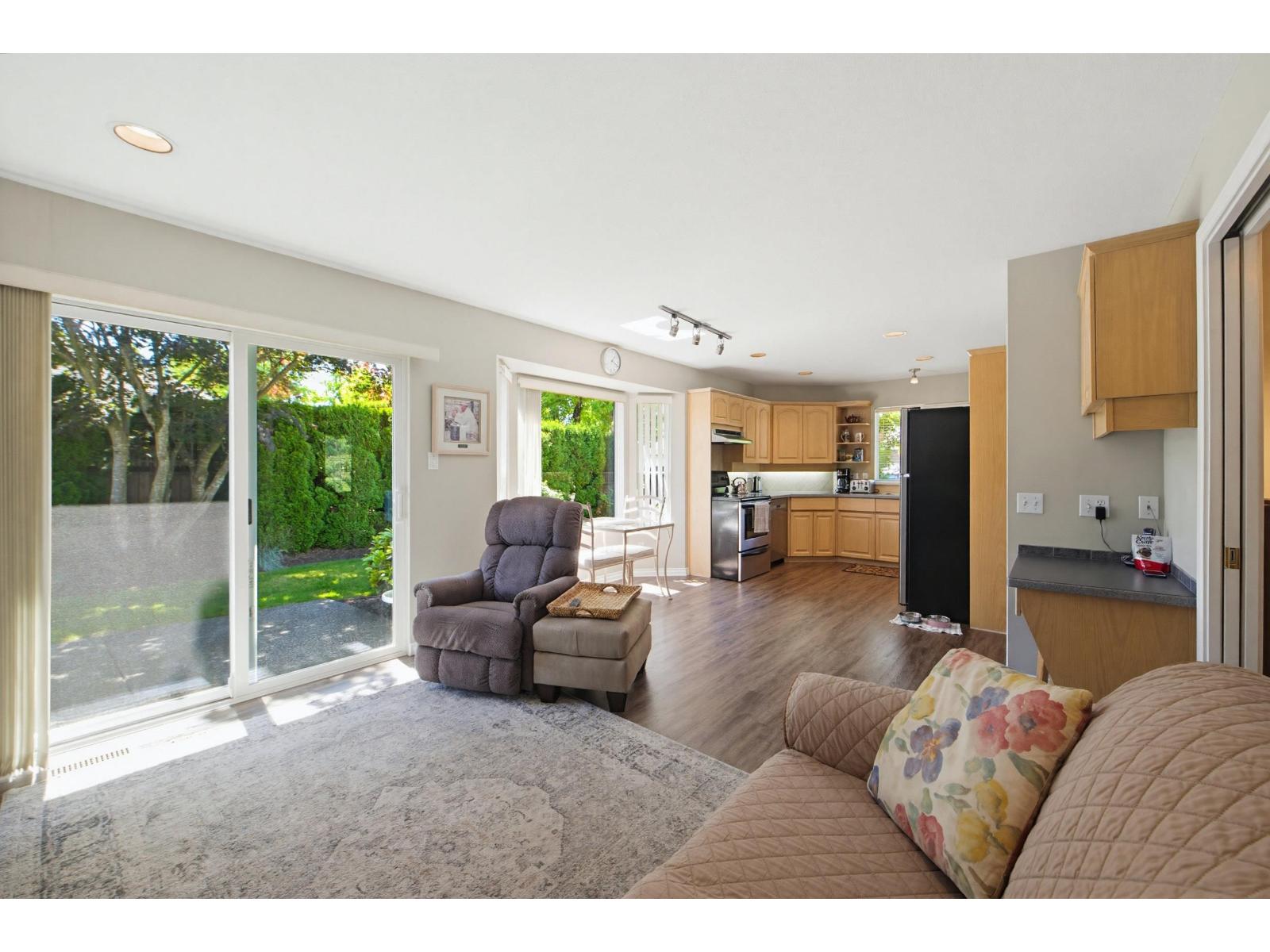 21710 46 Avenue, Langley, British Columbia  V3A 3J4 - Photo 19 - R3131466