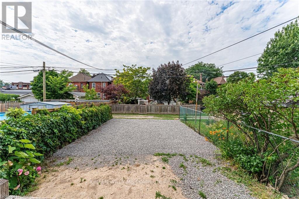 2 - 15 Barnesdale Avenue N, Hamilton, Ontario  L8L 6R4 - Photo 12 - X13243240