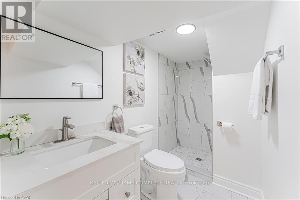 2 - 15 Barnesdale Avenue N, Hamilton, Ontario  L8L 6R4 - Photo 8 - X13243240