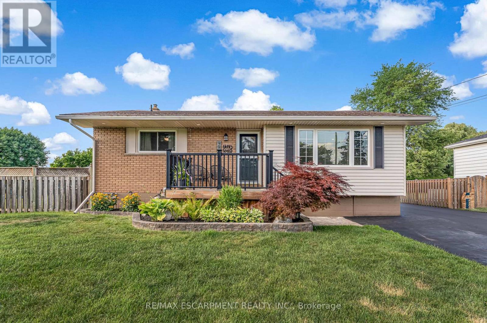 9924 DICKENSON ROAD W, Hamilton, Ontario