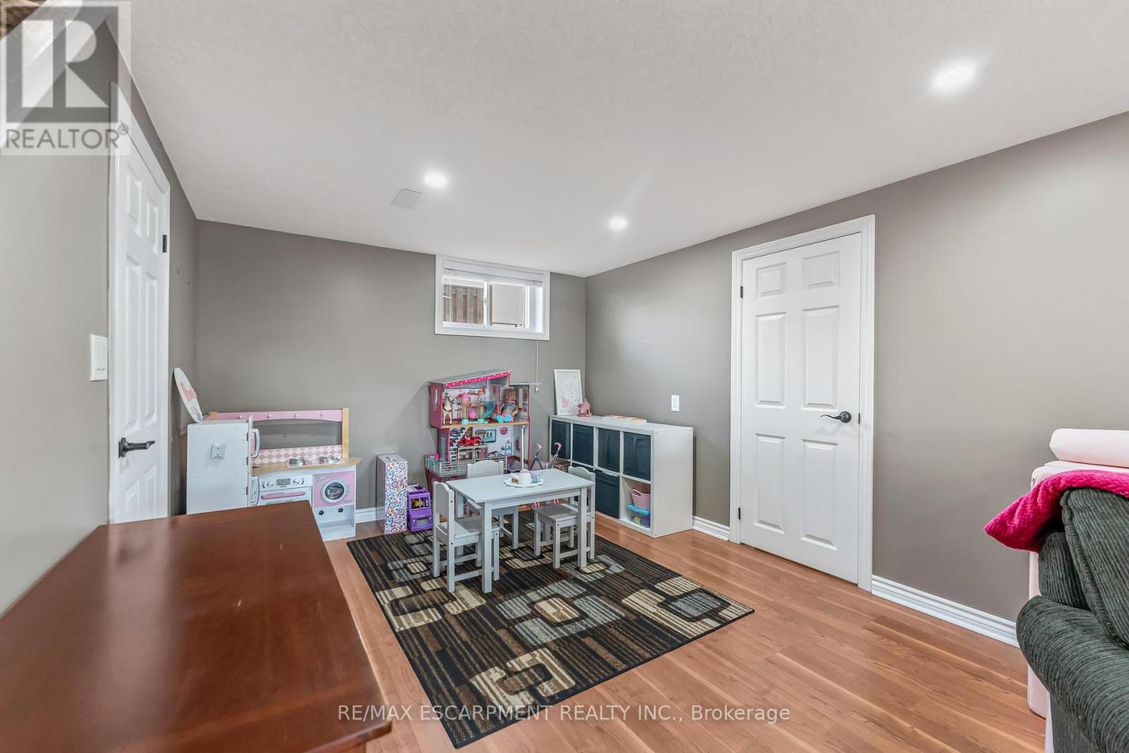 9924 Dickenson Road W, Hamilton, Ontario  L0R 1W0 - Photo 23 - X13243260