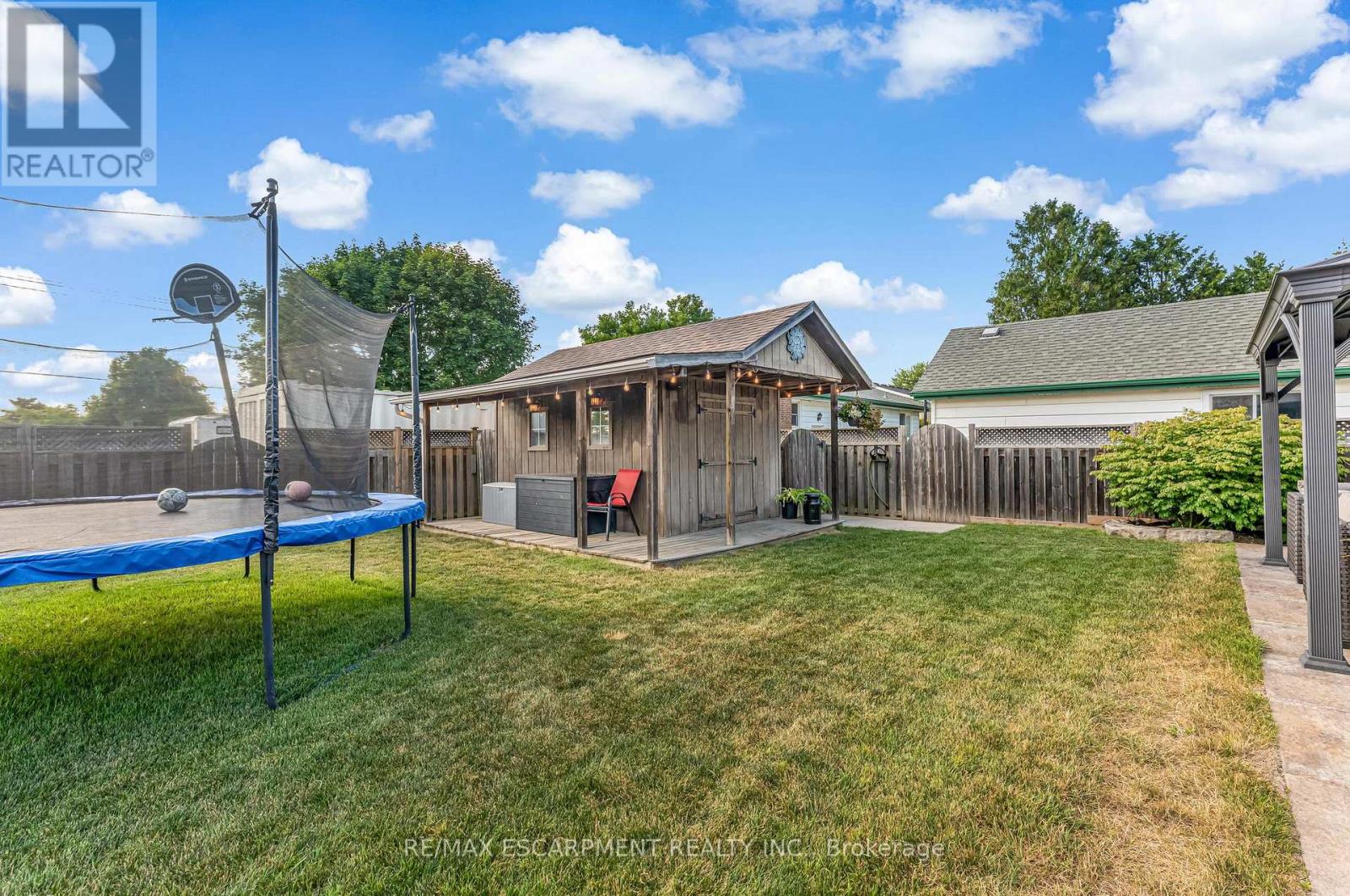 9924 Dickenson Road W, Hamilton, Ontario  L0R 1W0 - Photo 42 - X13243260