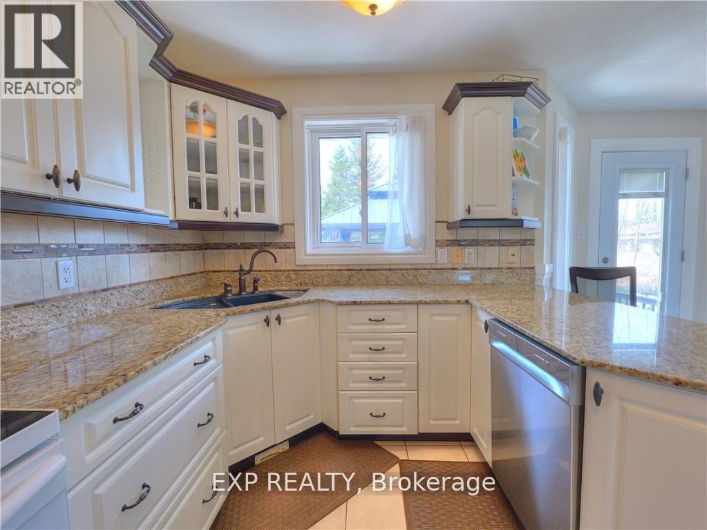 4343 Chateau Crescent, Greater Sudbury, Ontario  P3P 1Y6 - Photo 5 - X13243280