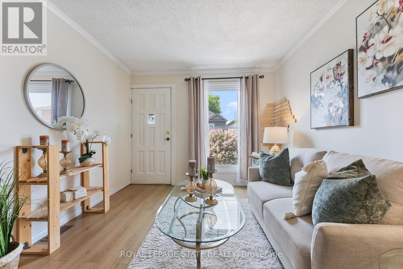 544 Mary Street, Hamilton, Ontario  L8L 4X7 - Photo 6 - X13243284