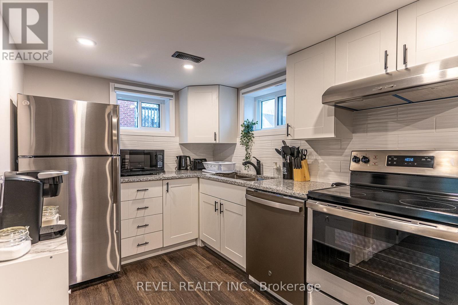 Lower - 783 Queensdale Avenue E, Hamilton, Ontario  L8V 1M7 - Photo 3 - X13243352