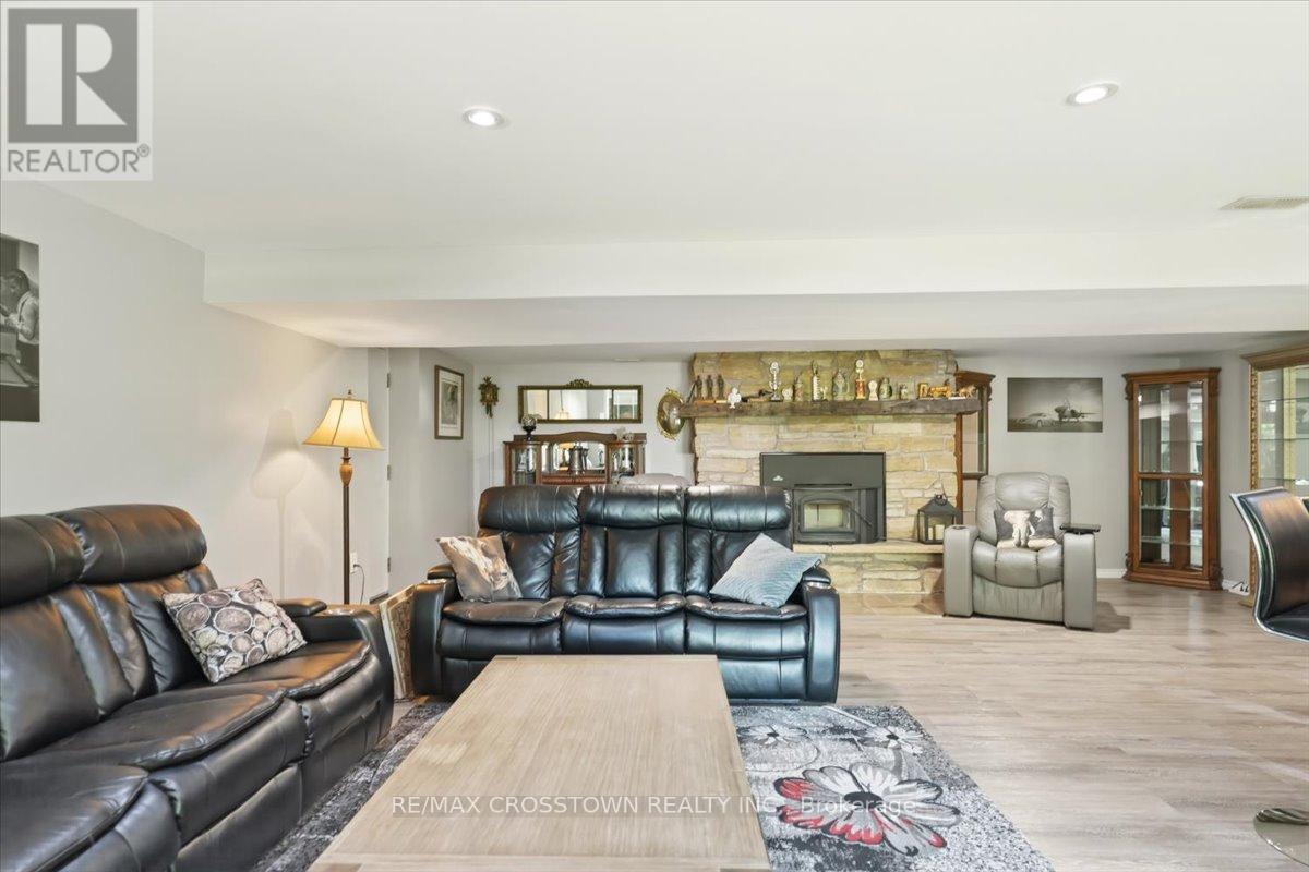 1074 Millhaven Road, Loyalist, Ontario  K0H 2H0 - Photo 34 - X13243358