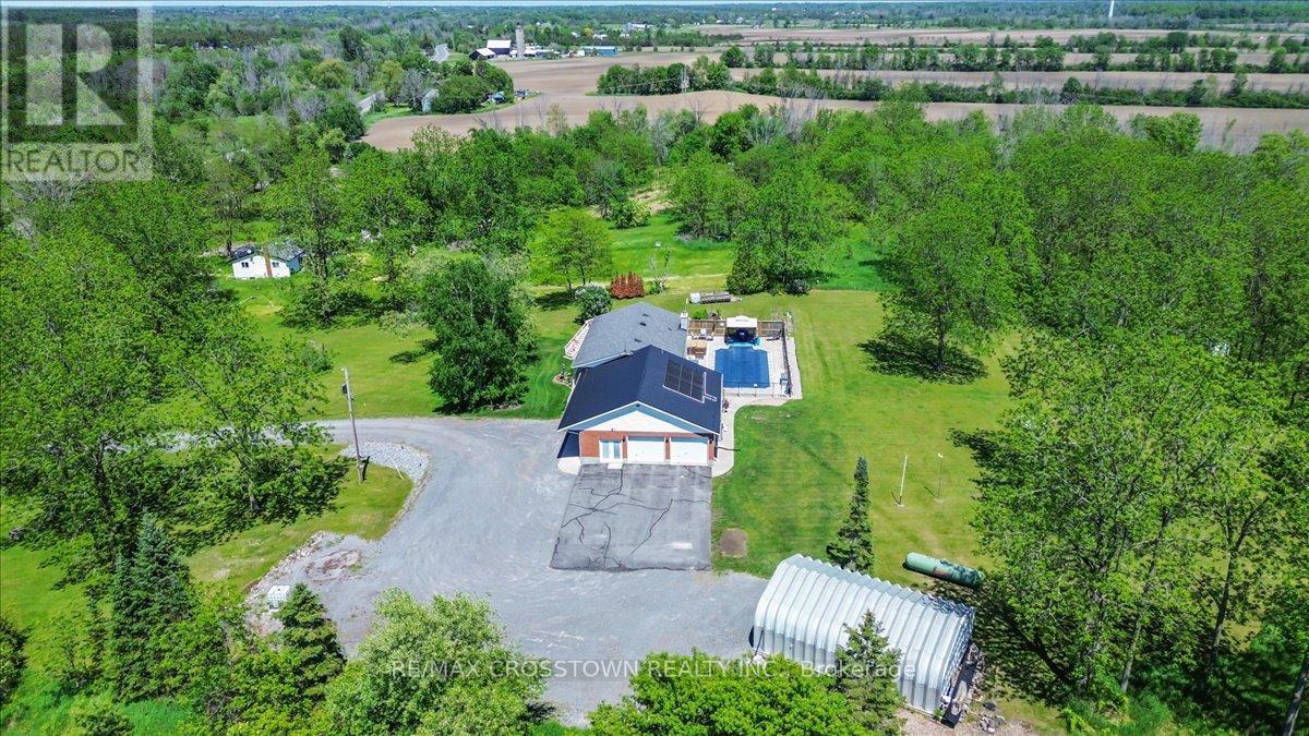 1074 Millhaven Road, Loyalist, Ontario  K0H 2H0 - Photo 4 - X13243358