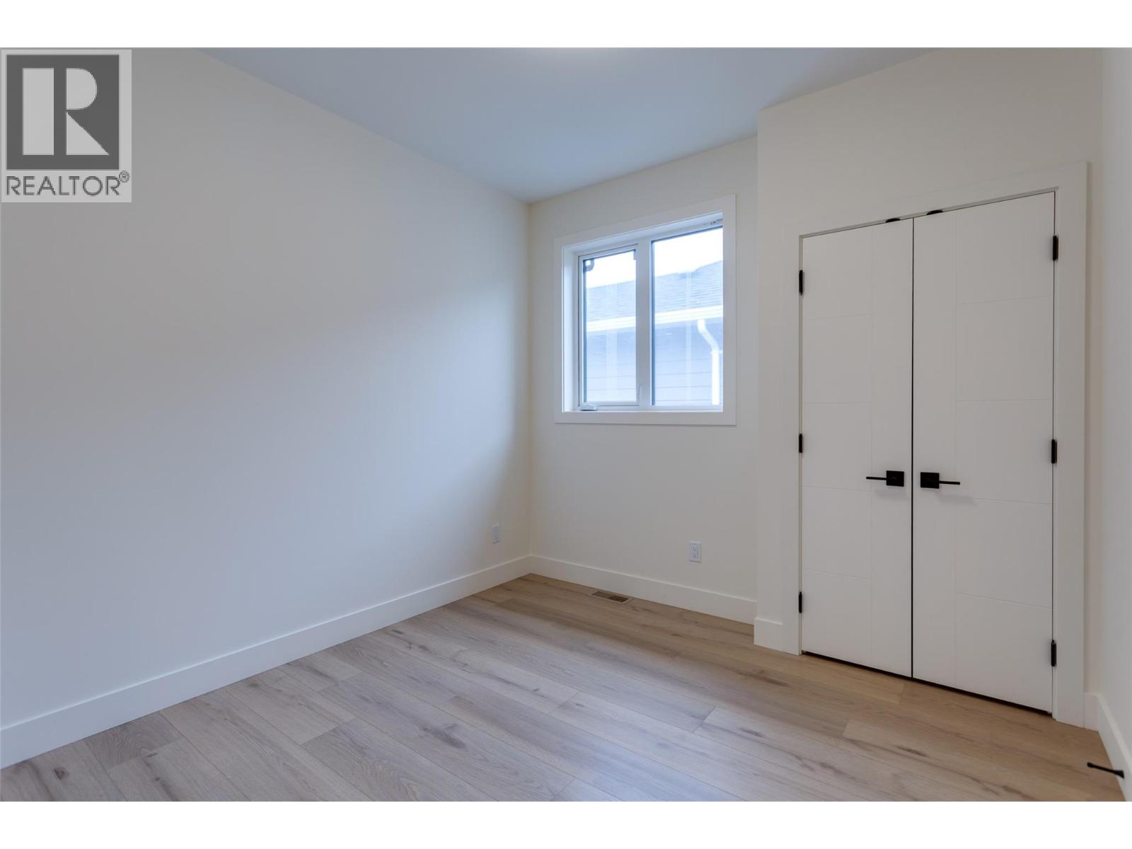 796 Glenwood Avenue Unit# 2 Kelowna Photo 35
