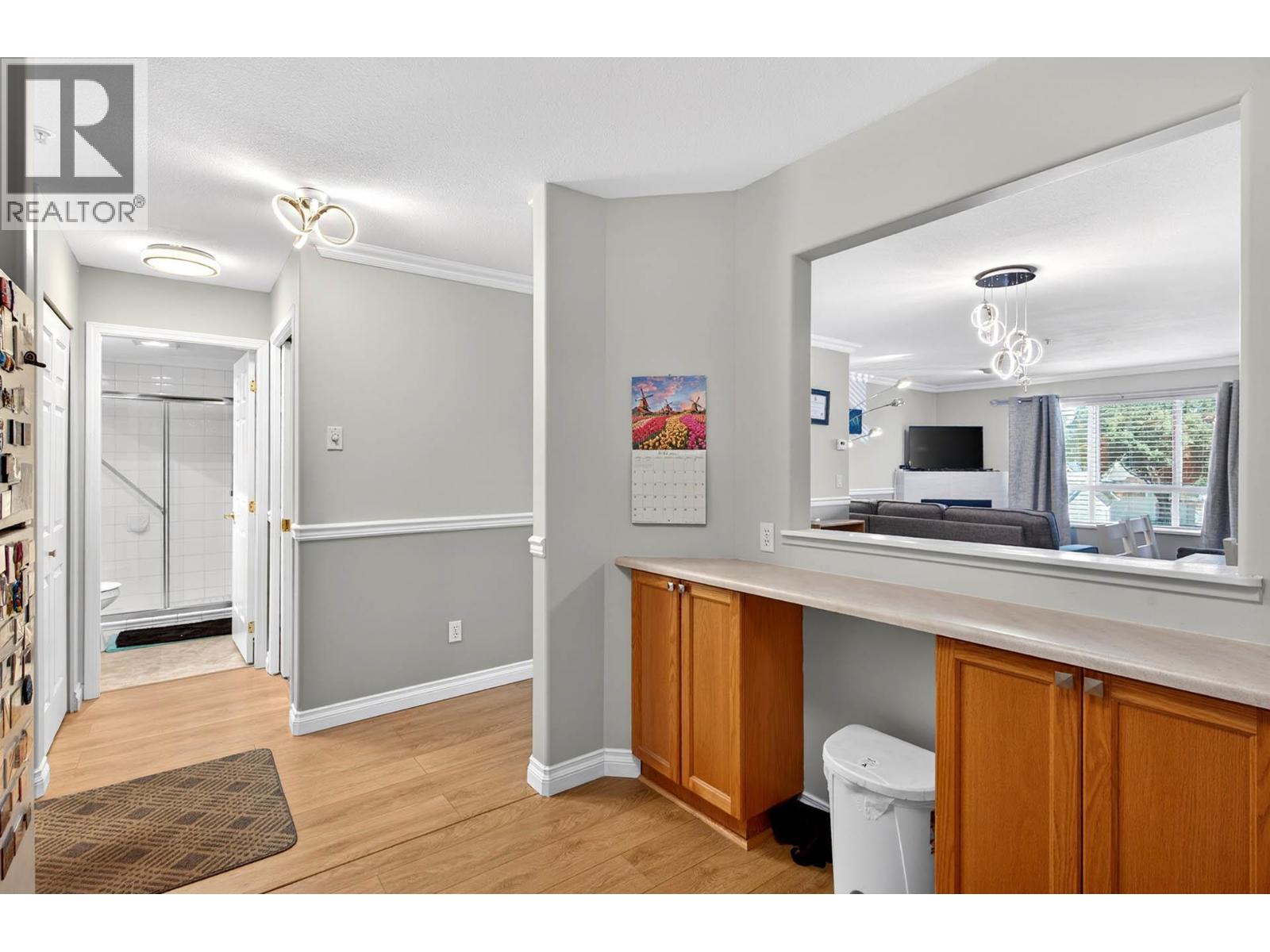 860 Nicolani Drive Unit# 201, Kamloops, British Columbia  V2B 5B3 - Photo 5 - 10389989