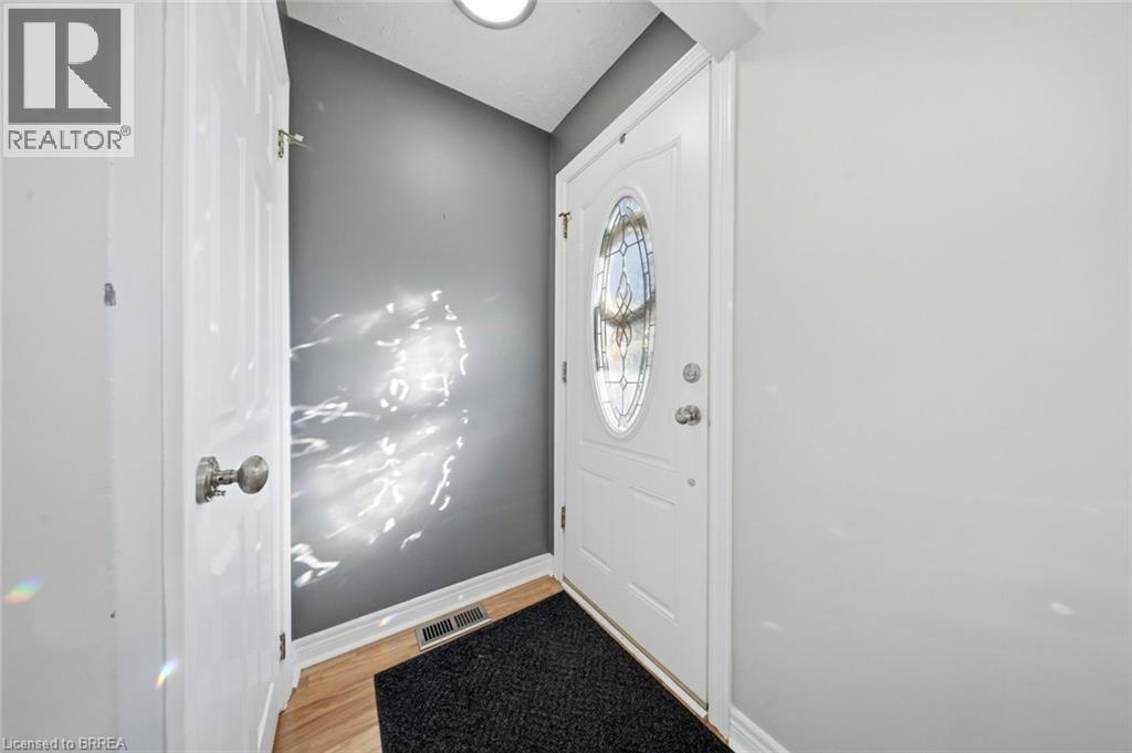59 Lida Street, Brantford, Ontario  N3S 2R7 - Photo 6 - 40836985