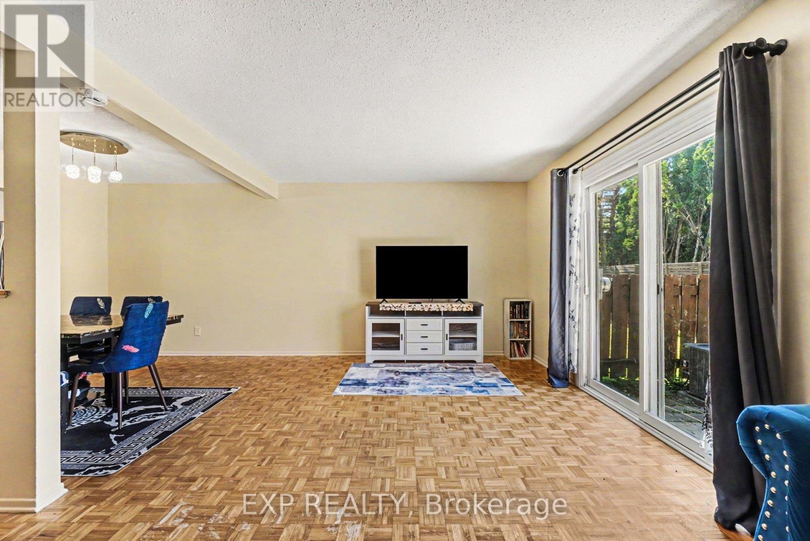 6 - 1565 Heron Road, Ottawa, Ontario  K1V 9V1 - Photo 8 - X13243540