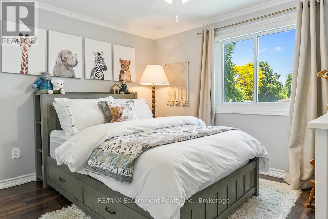 1328 Vancouver Crescent, Burlington, Ontario  L7M 1W2 - Photo 22 - W13243476