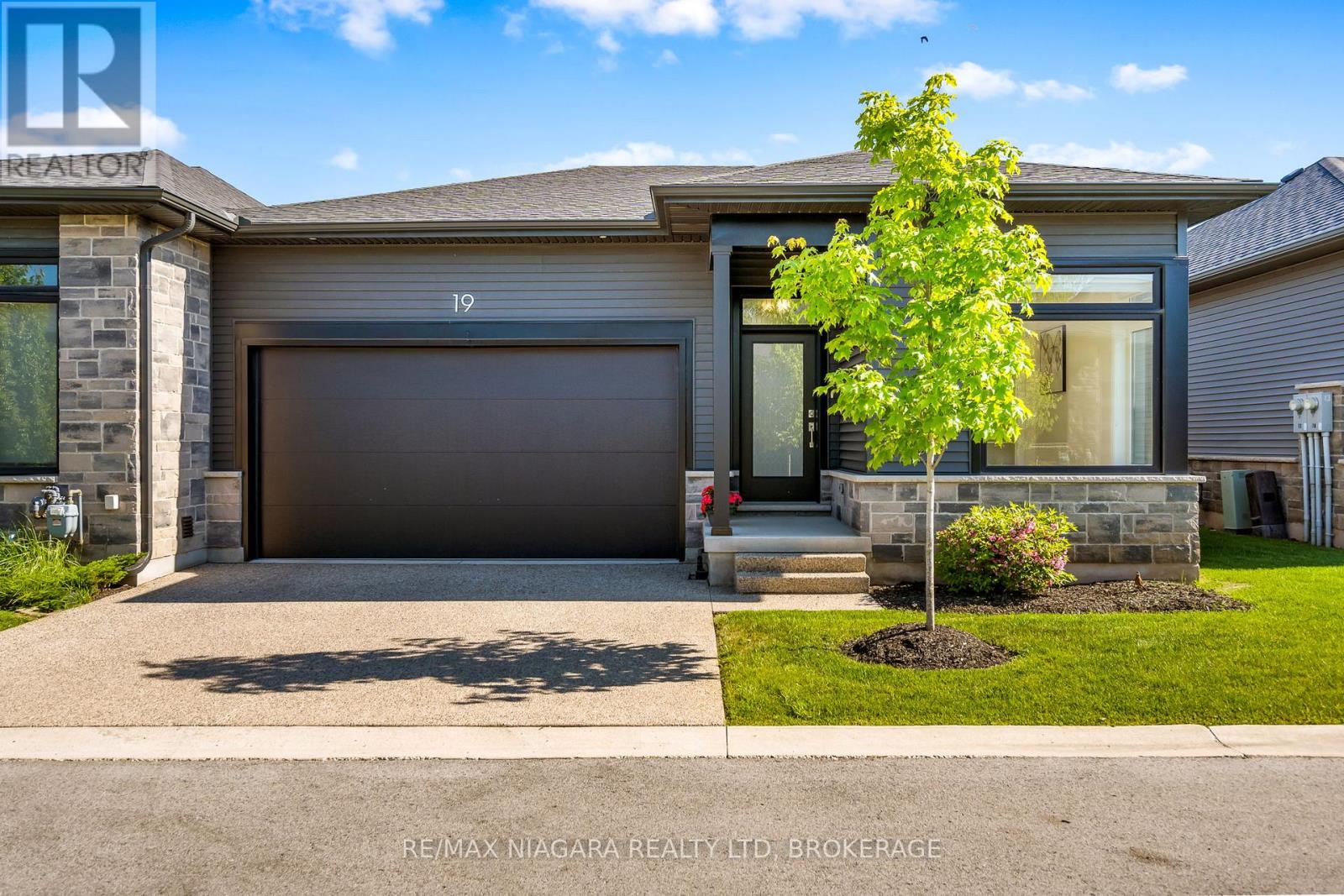 19 - 8974 Willoughby Drive, Niagara Falls, Ontario  L2G 0Y7 - Photo 1 - X13243478