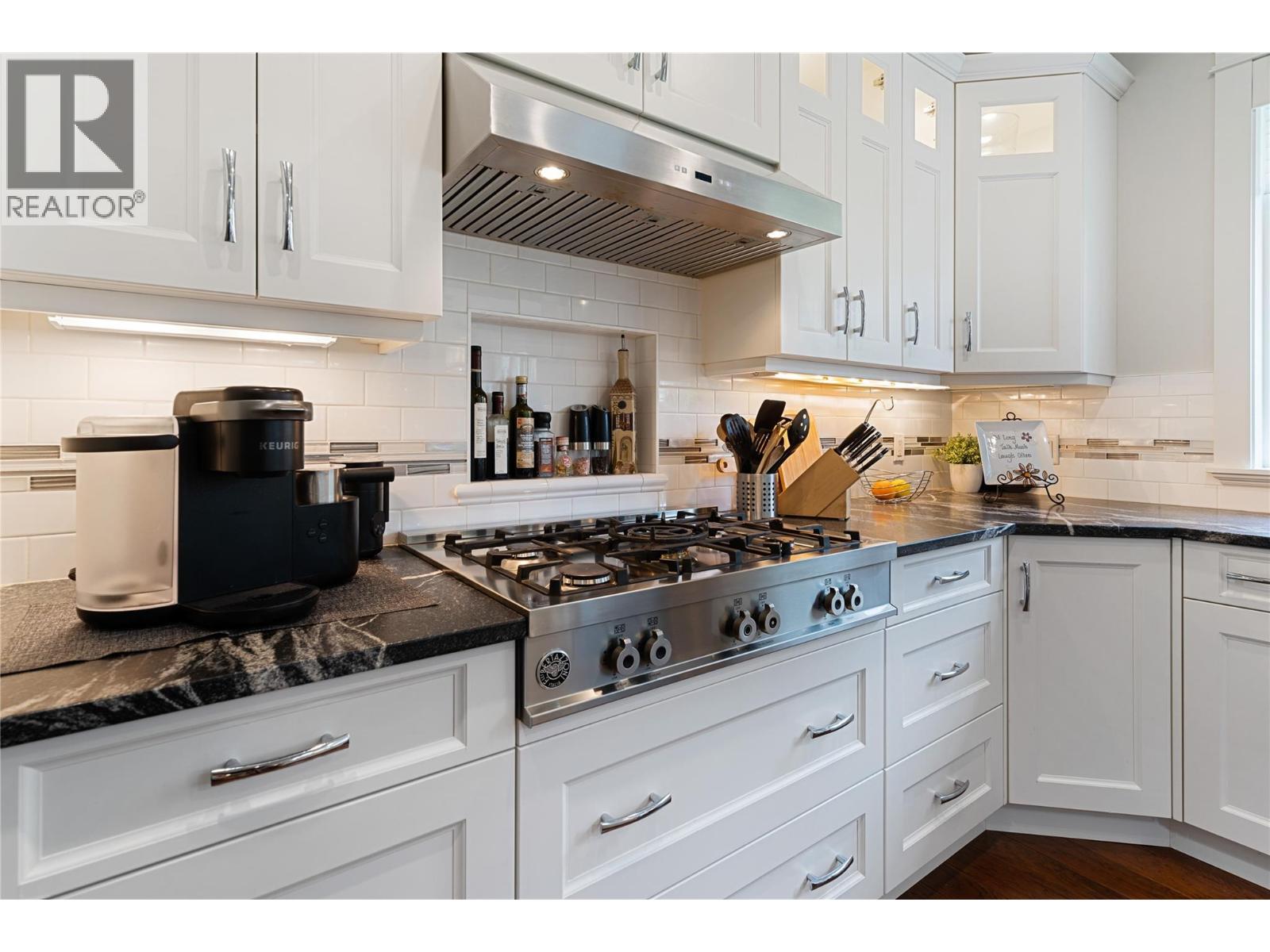 292 Upper Canyon Drive N, Kelowna, British Columbia  V1V 3C7 - Photo 16 - 10390284