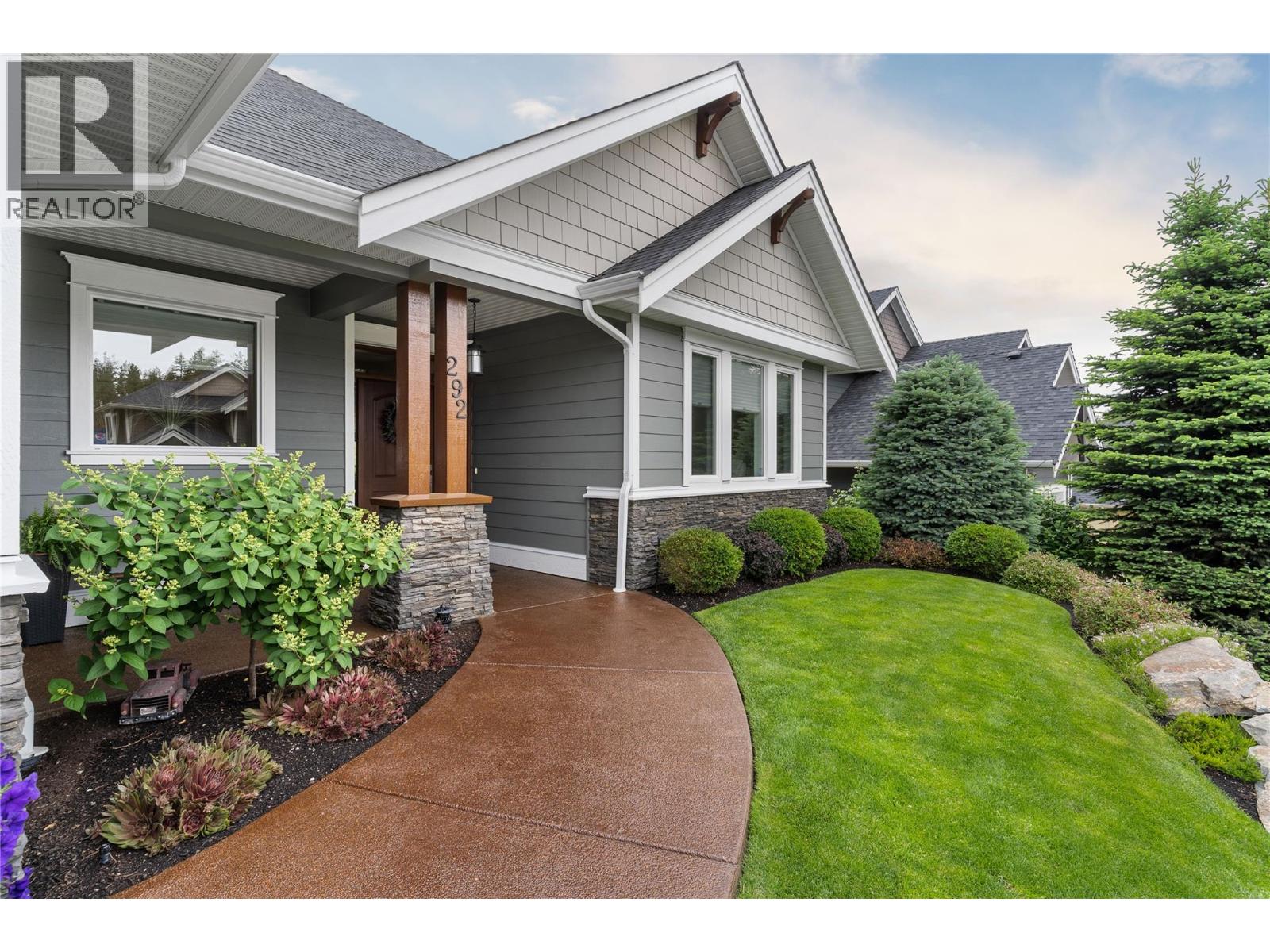 292 Upper Canyon Drive N, Kelowna, British Columbia  V1V 3C7 - Photo 3 - 10390284