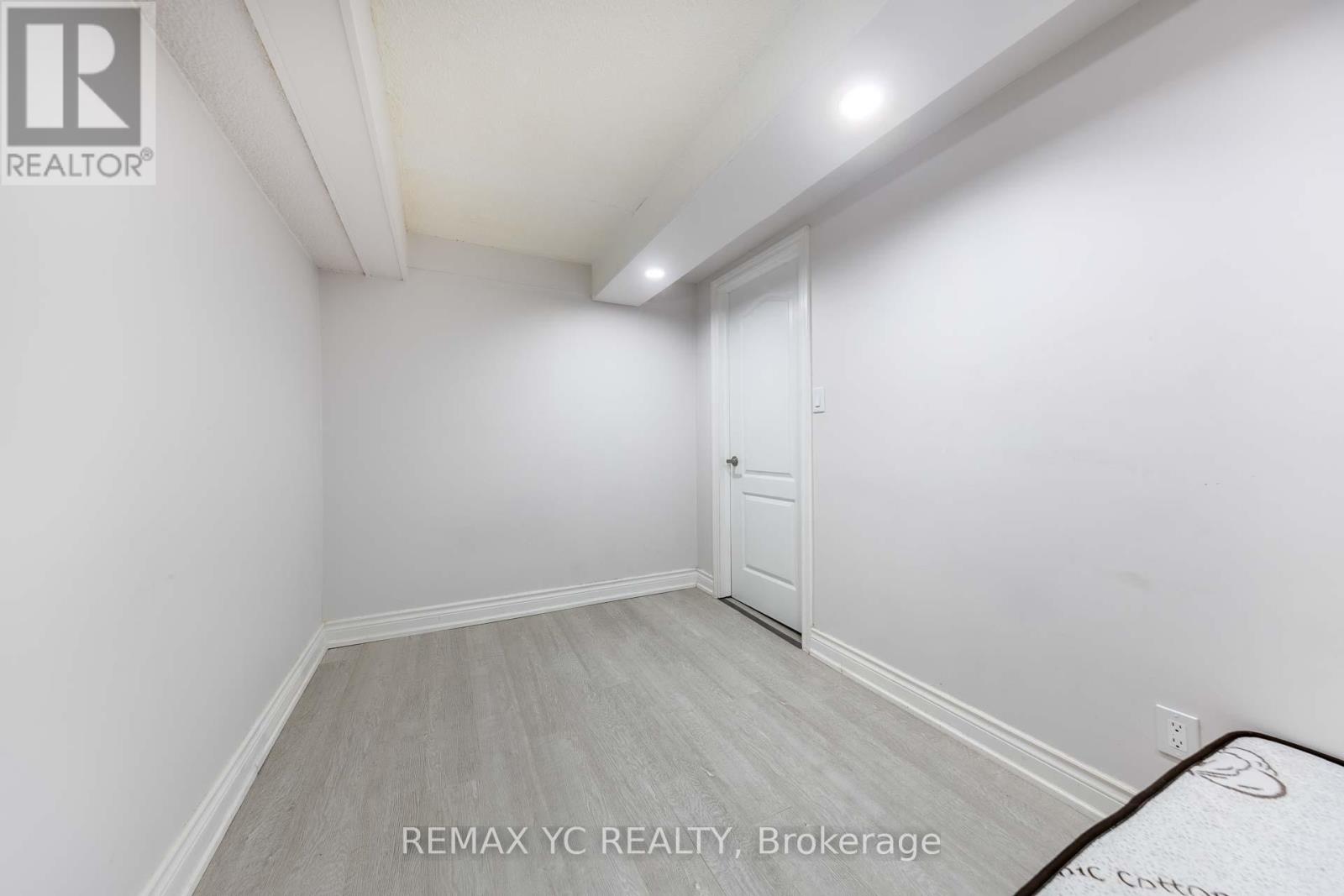 Bsmt - 34 Tulane Crescent, Toronto, Ontario  M3A 2C1 - Photo 20 - C13237082