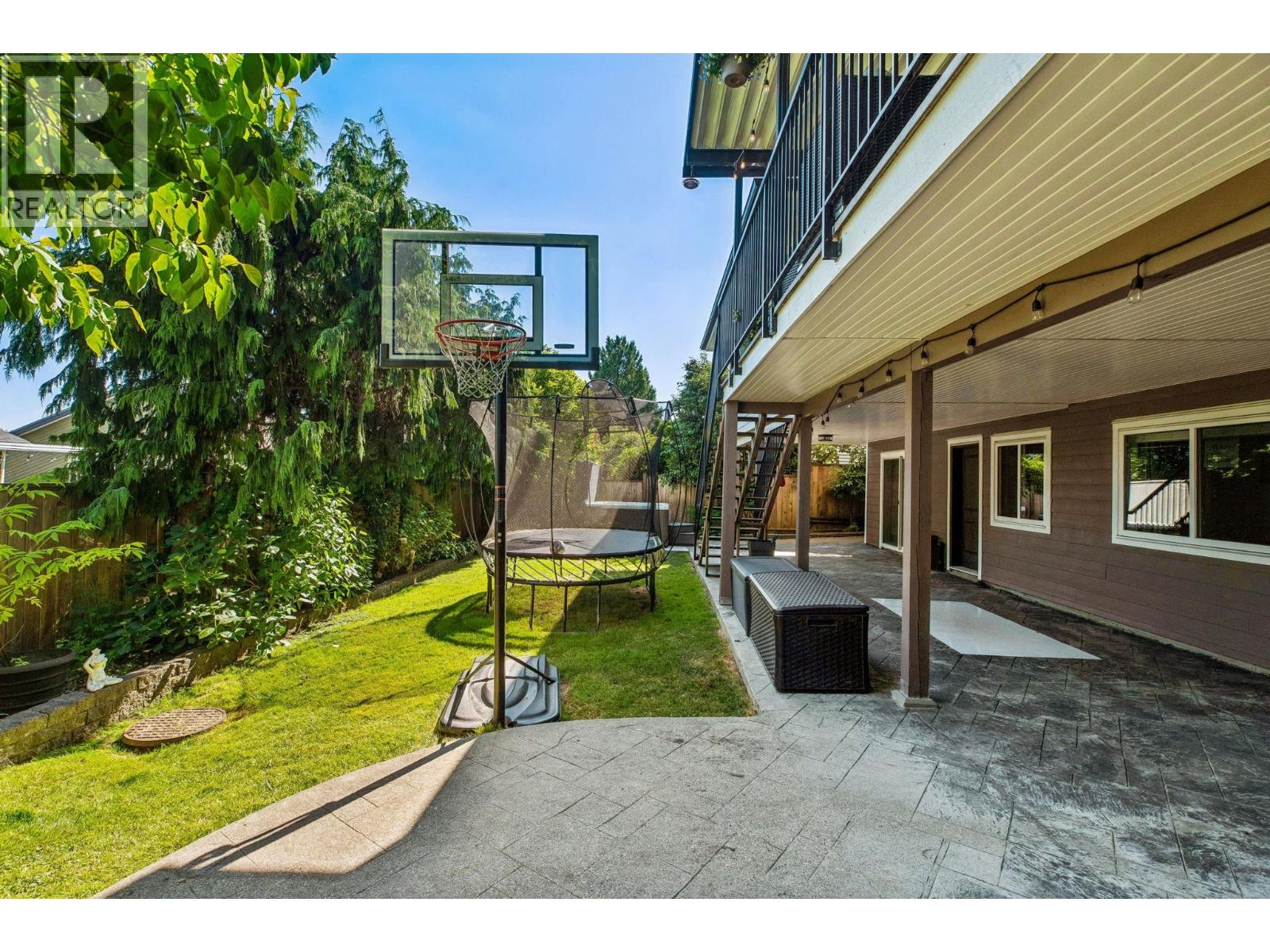 469 Cariboo Crescent, Coquitlam, British Columbia  V3C 4X6 - Photo 34 - R3132427