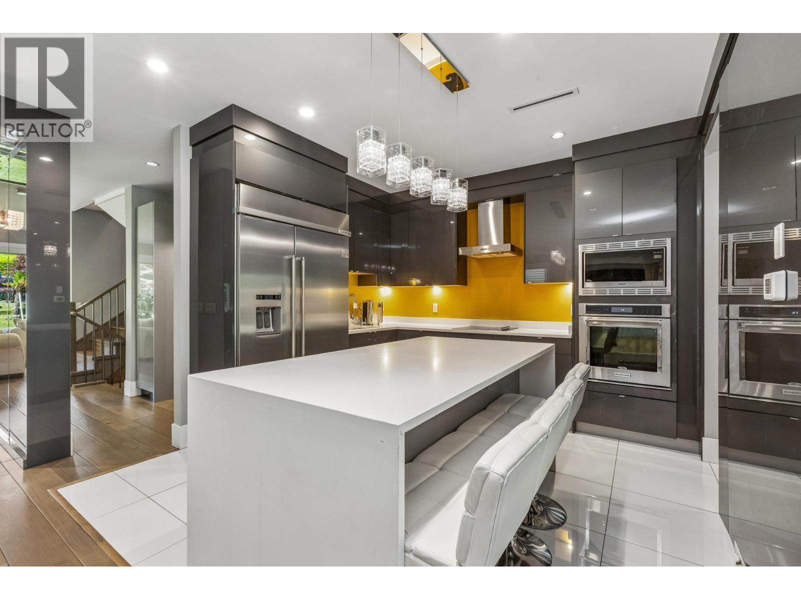 2553 Western Avenue, North Vancouver, British Columbia  V7N 3L2 - Photo 13 - R3132433